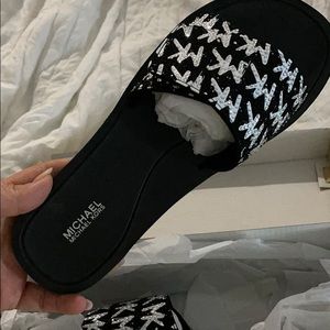 Michael Korea slides/sandals